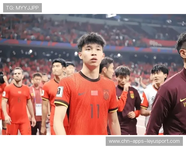 国家队邀请前辈球员参加内部交流 激励年轻球员，进国家队足球